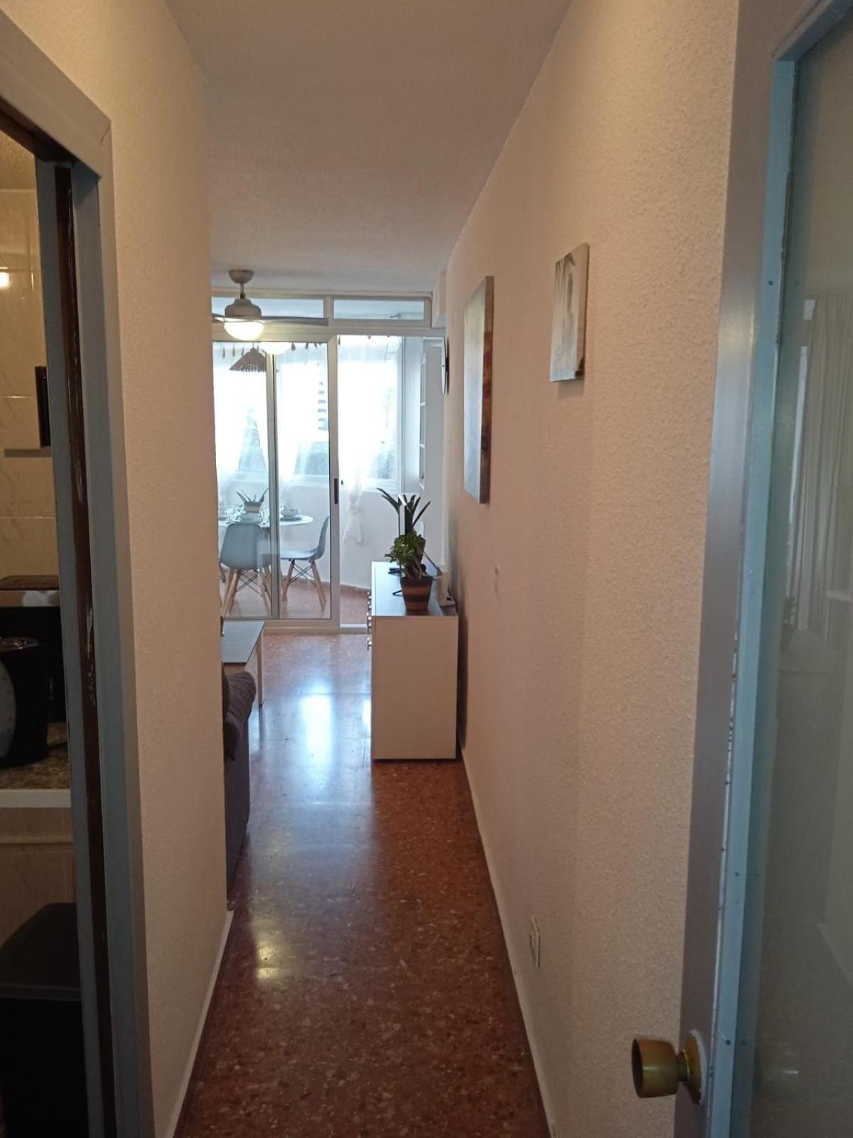 Edificio Gijon Newly Renovated Two-Bedroom Apartment بينايدورم المظهر الخارجي الصورة