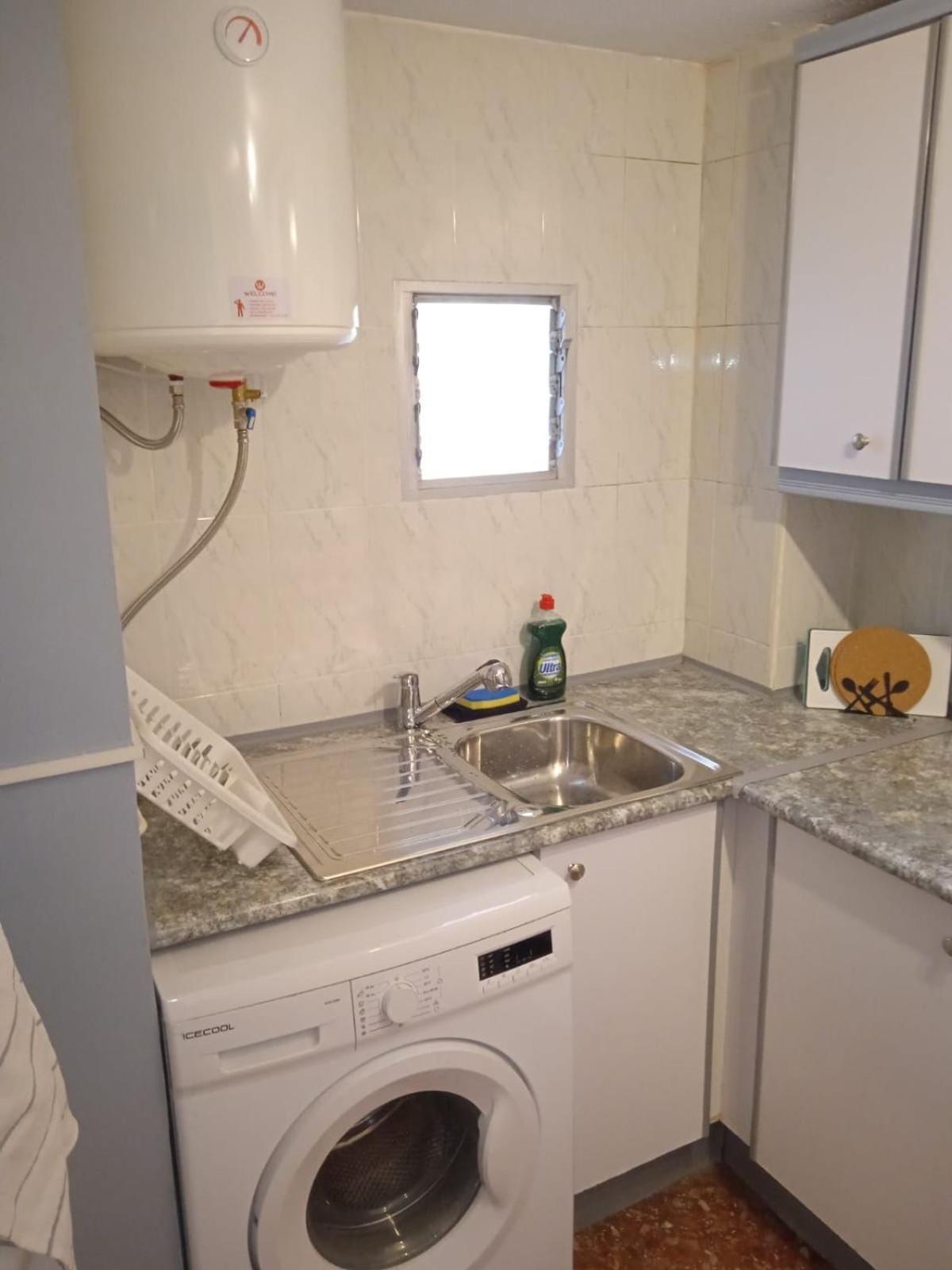 Edificio Gijon Newly Renovated Two-Bedroom Apartment بينايدورم المظهر الخارجي الصورة